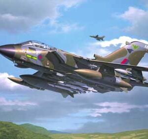 Revell Tornado GR.1 RAF        / G3-R2          (4009803046198)