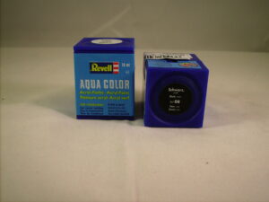 Revell aquazwart mat 08