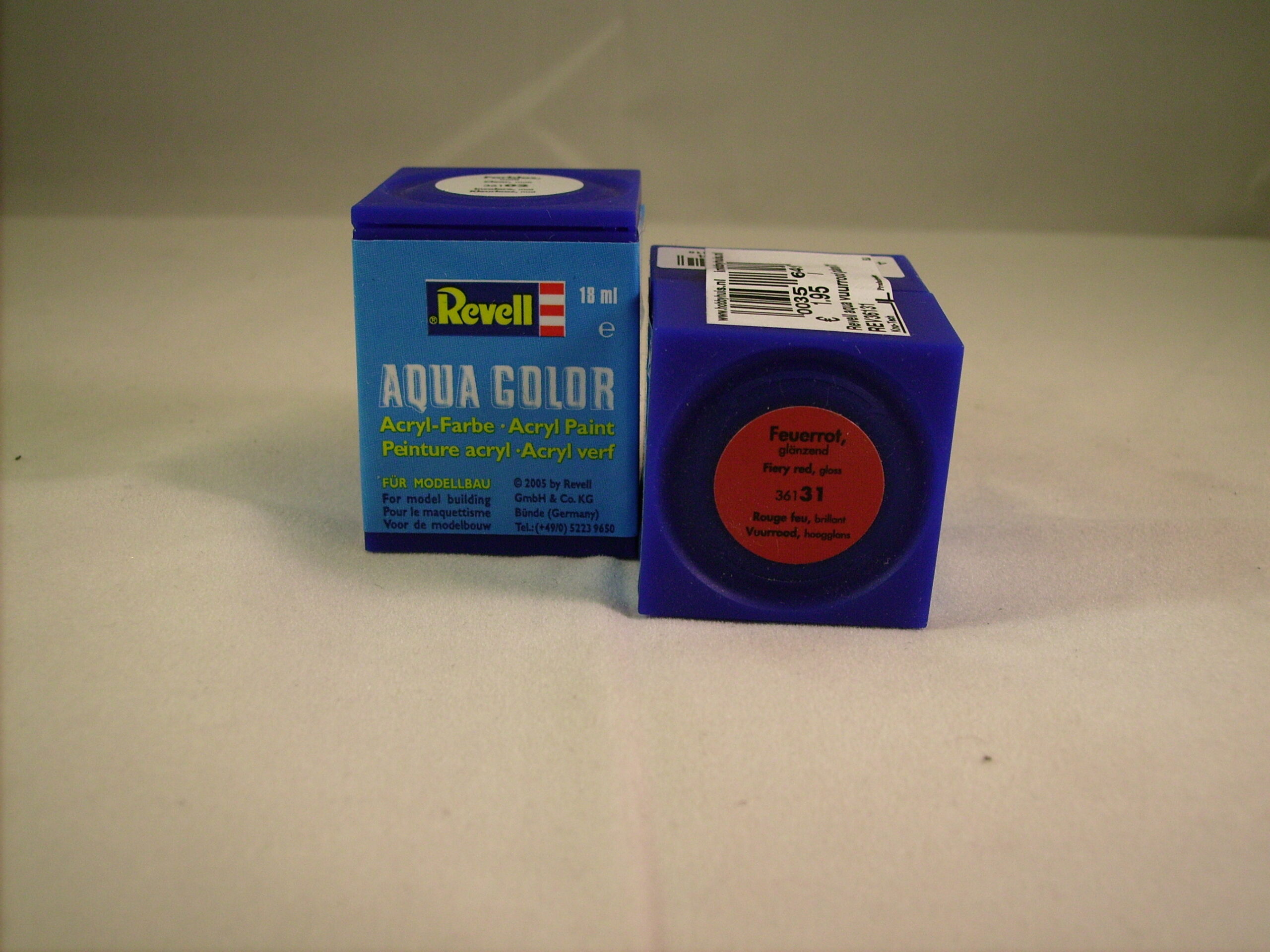 Revell aqua vuurrood glans 31